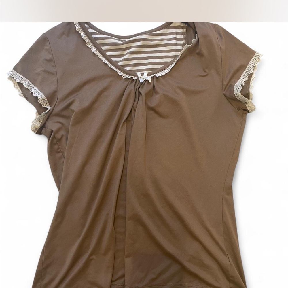 Brown Short Sleeve Top with Lace Trim in size L